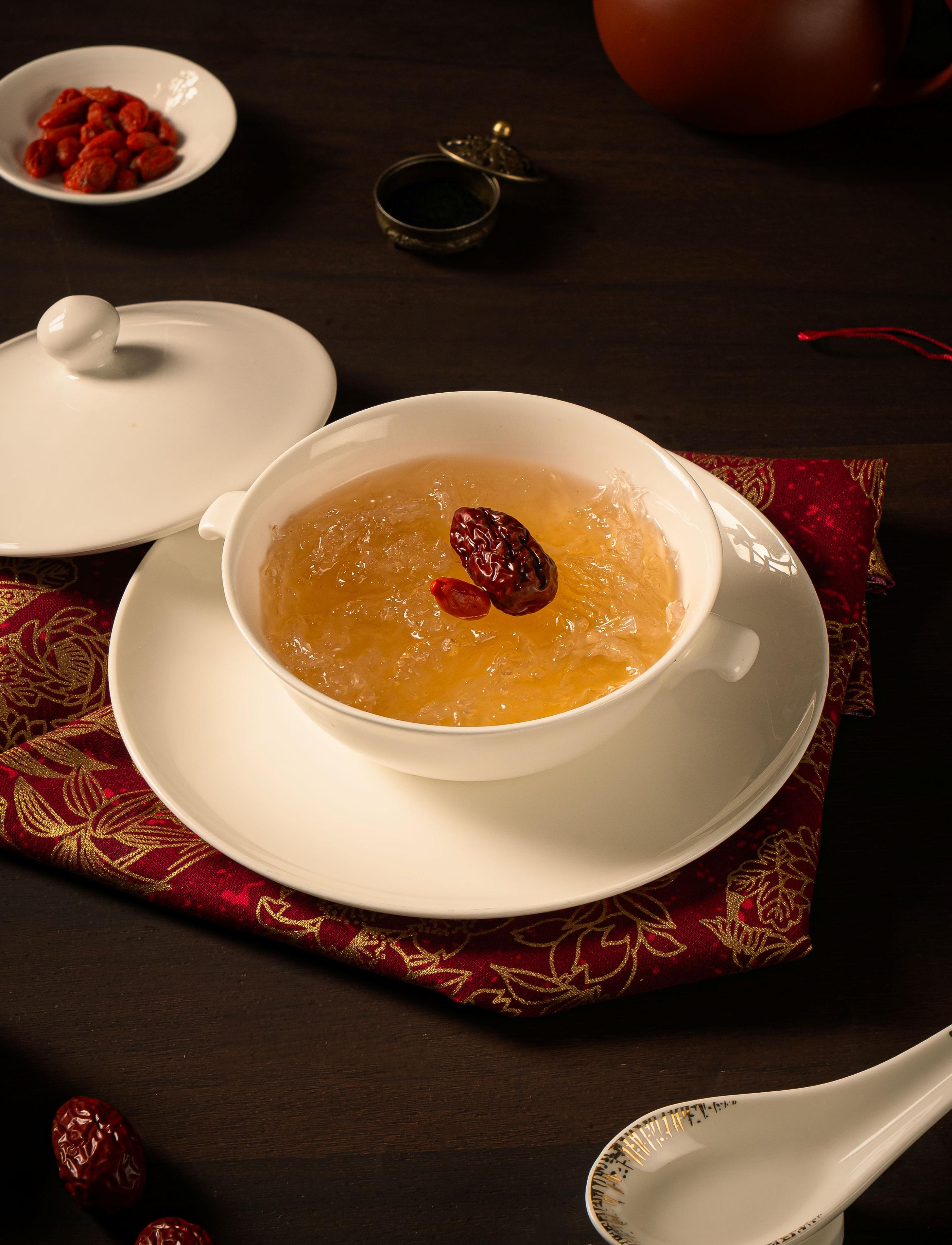 YẾN CHƯNG TÁO ĐỎ